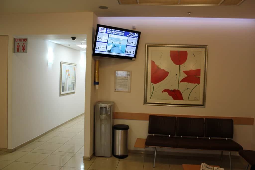 מערכת לניהול תורים, ניהול תורים, המתנה, תור, הזמנת תור, תור אקטיבי, כולל מערכת שילוט דיגיטלי, כולל שילוט דיגיטלי, משולב שילוט דיגיטלי, queue, management system with digital signage , queue management system