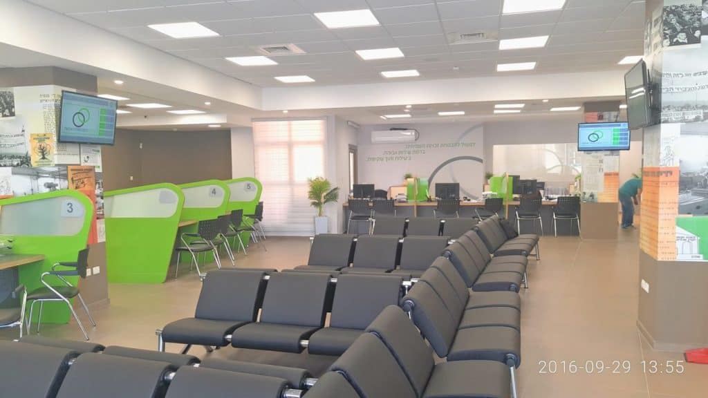 ניהול תורים מרכז קבלת קהל חברת ביטוח